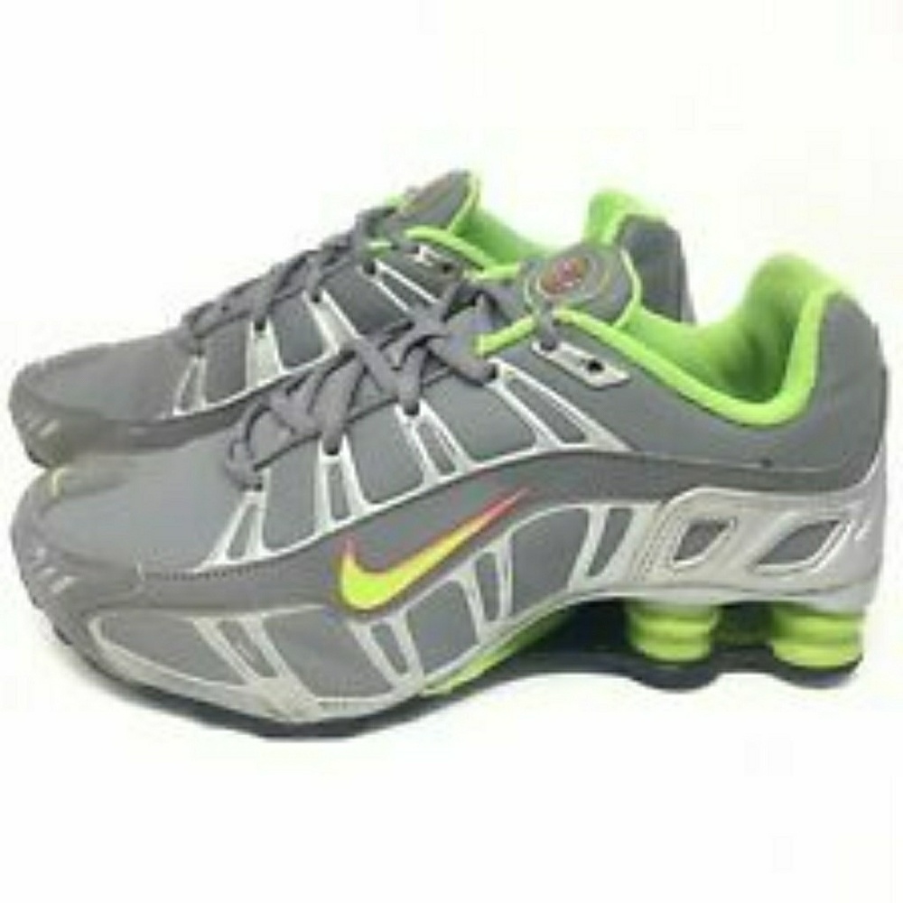 Nwot Never Worn Nike Shox